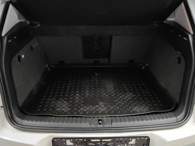 car 26