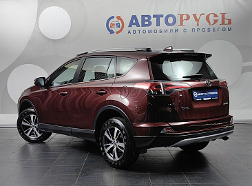 RAV4