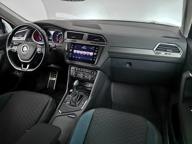 car 13