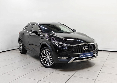 QX30
