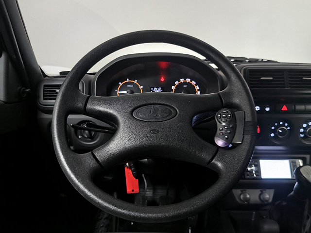 car 13