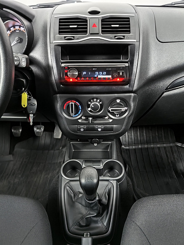 car 12