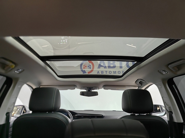 car 26