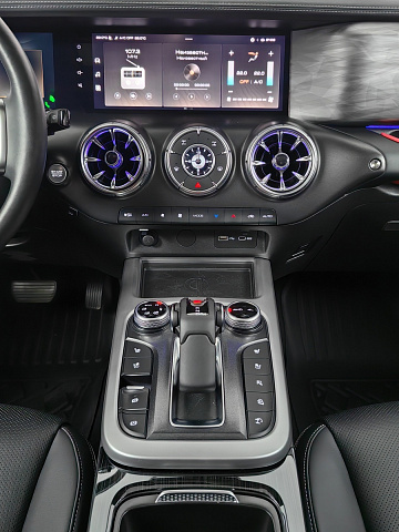car 12