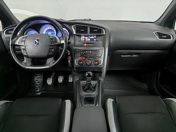 DS4