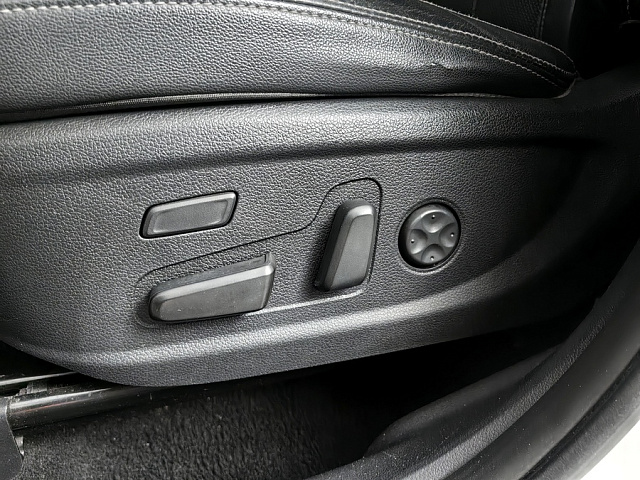 car 23