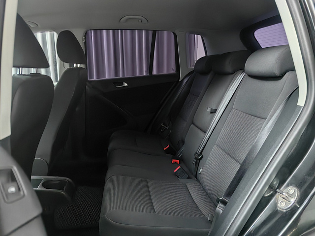 car 11