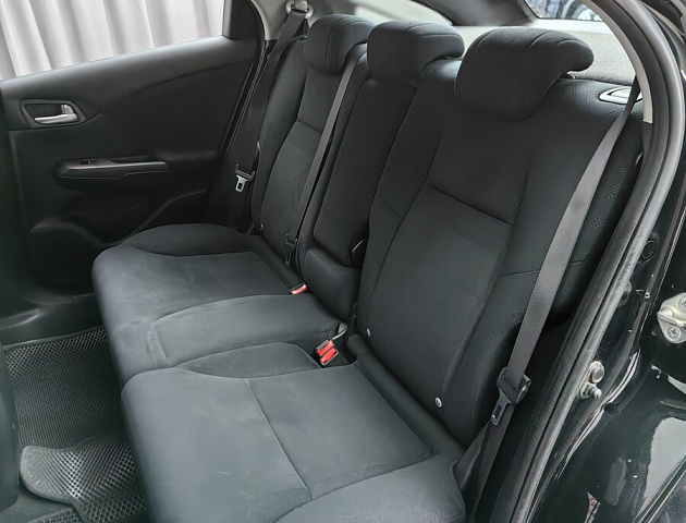 car 8