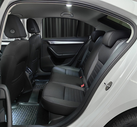 car 11