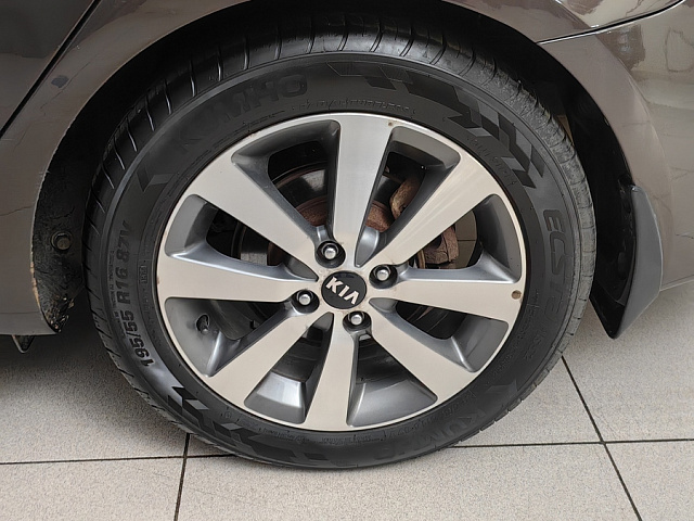 car 24