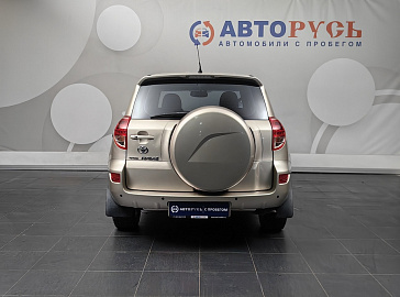 RAV4