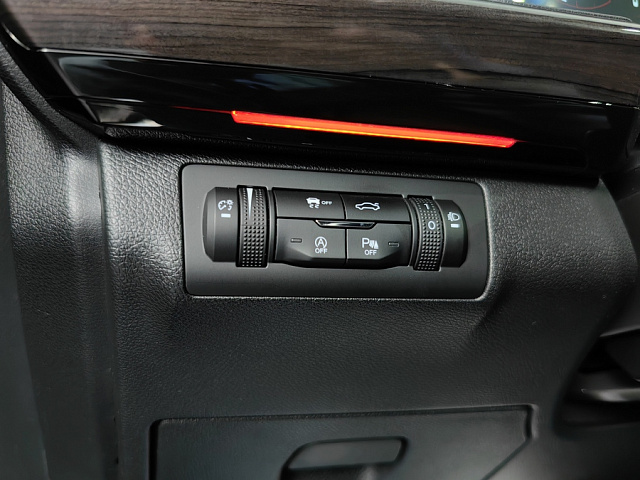 car 25