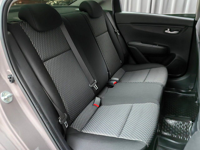 car 9