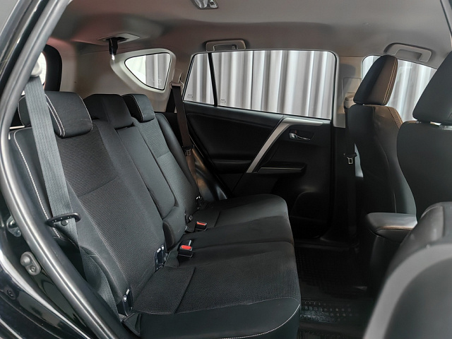 car 10