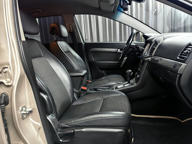 car 8
