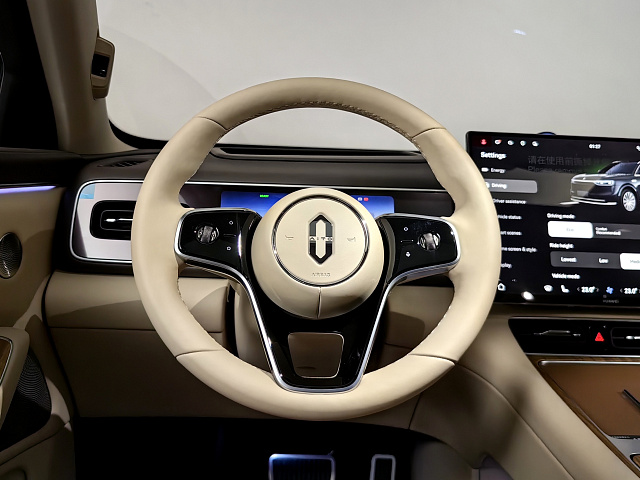 car 16
