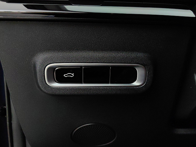 car 22