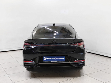 ELANTRA