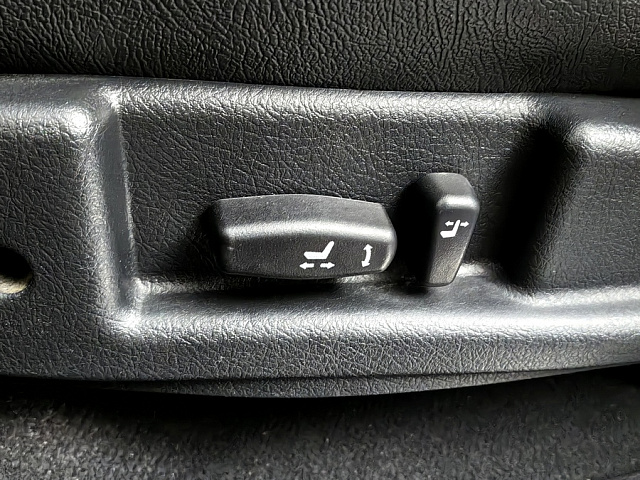 car 22