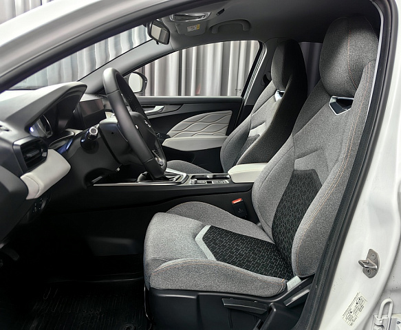 car 9