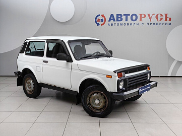 Niva Legend