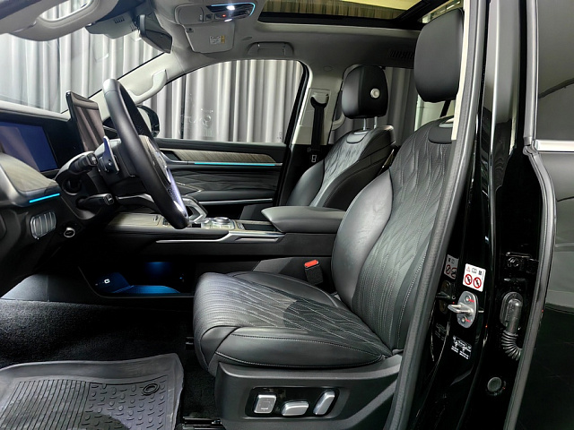 car 9