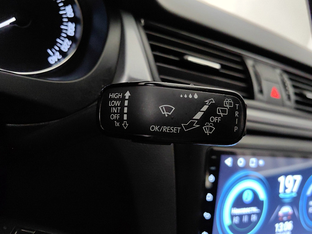 car 21