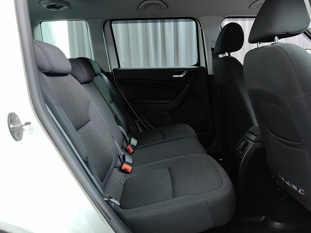 car 10