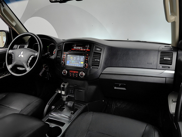 car 13