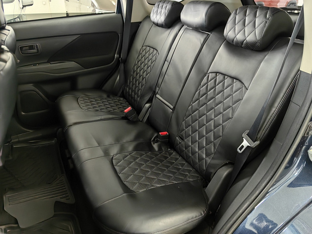 car 8