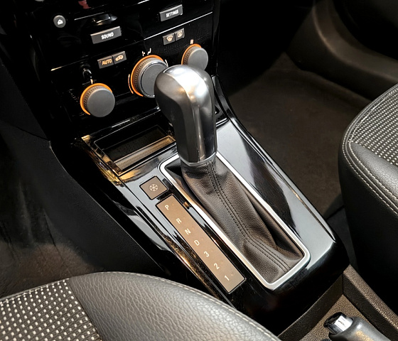 car 19