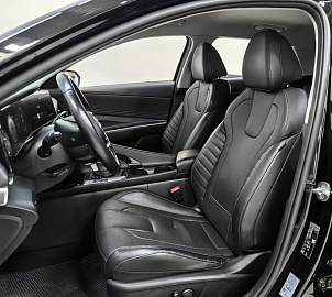 ELANTRA