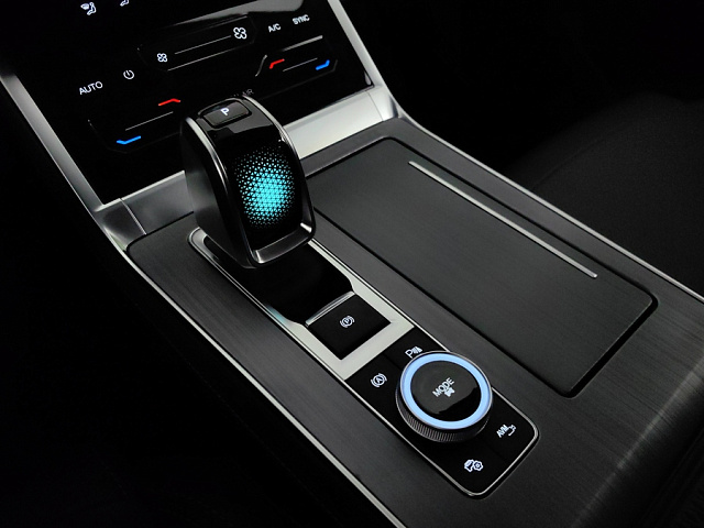 car 18