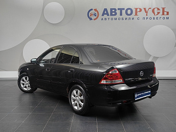 Almera Classic