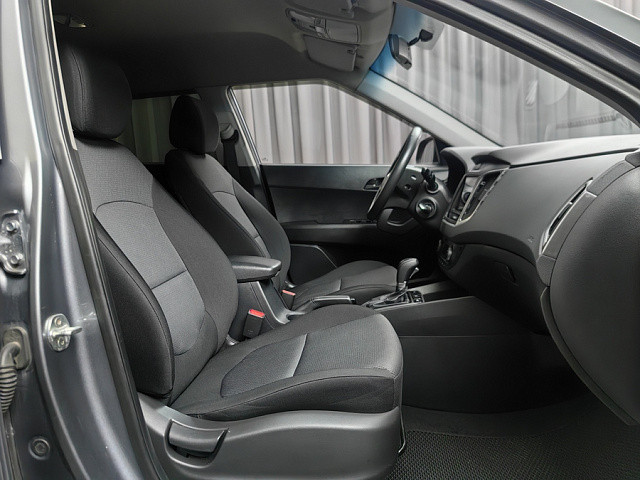 car 8