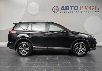 RAV4