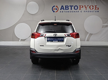 RAV4