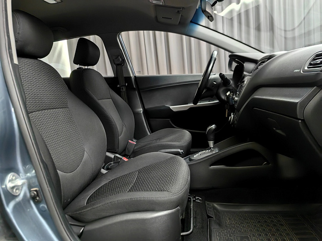 car 8