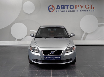 S40