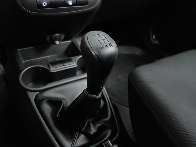 car 17