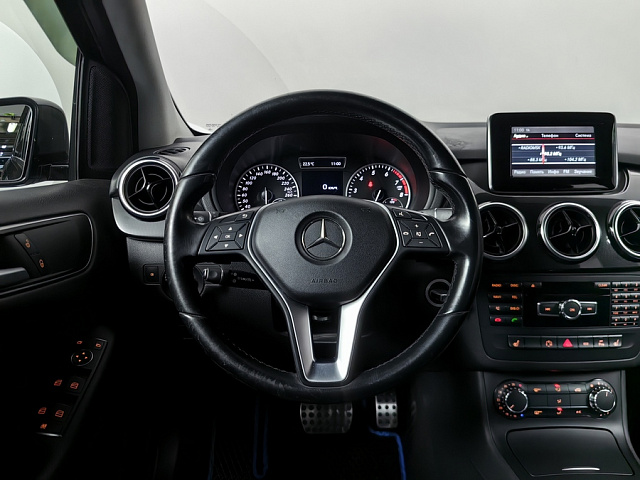car 13