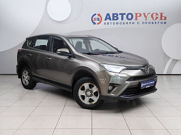 RAV4