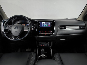 OUTLANDER
