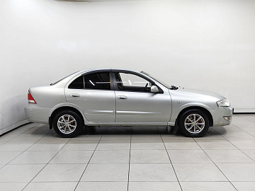 Almera Classic