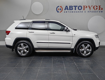 Grand Cherokee