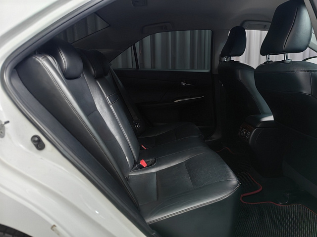car 10