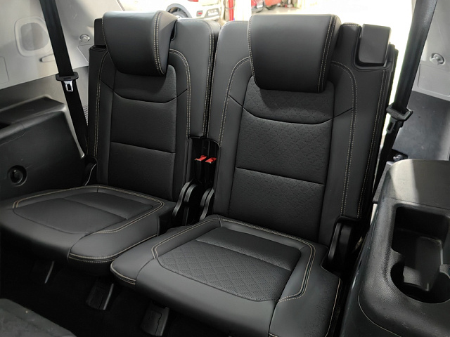 car 10