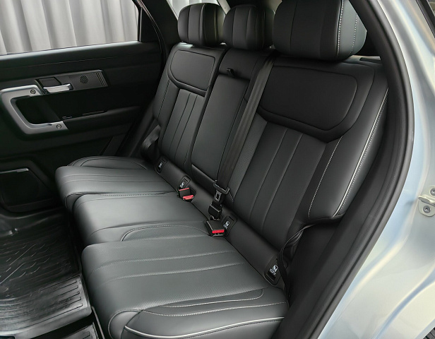 car 8