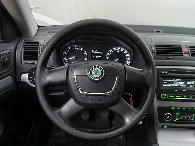 car 11