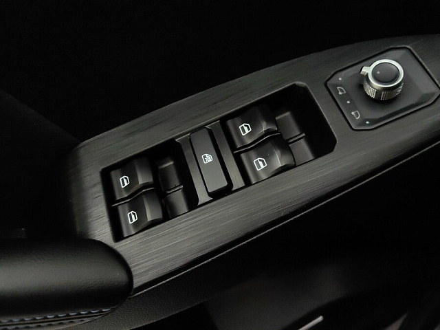 car 23